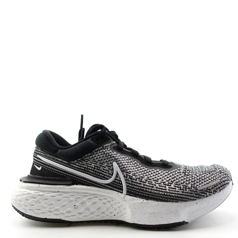 Nike ZoomX Invincible Run Flyknit Black White Oreo Mens 7 CT2228-103 Womens 8.5